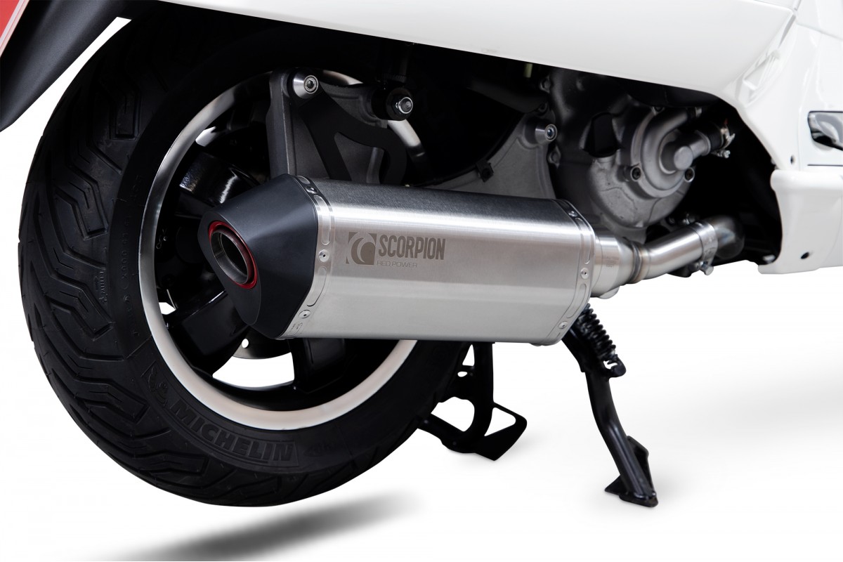 Sportauspuff Scorpion "Red Power" silber für Vespa GTS/​GTS Super/​GTV 300ccm HPE (`20-) Euro 5