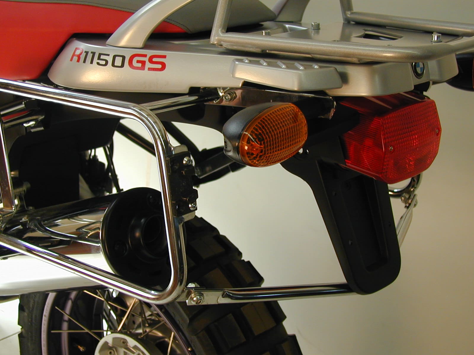 Seitenkofferträger festverschraubt schwarz für BMW R 1150 GS (00-04) Hepco & Becker