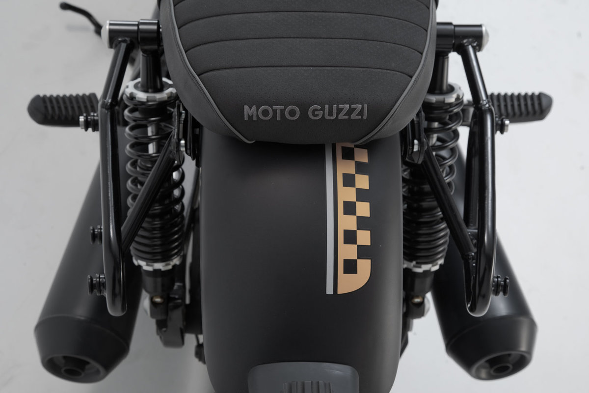 SW-Motech Legend Gear Seitentaschen-System LC für Black Edition für Moto Guzzi V9 Roamer / Bobber