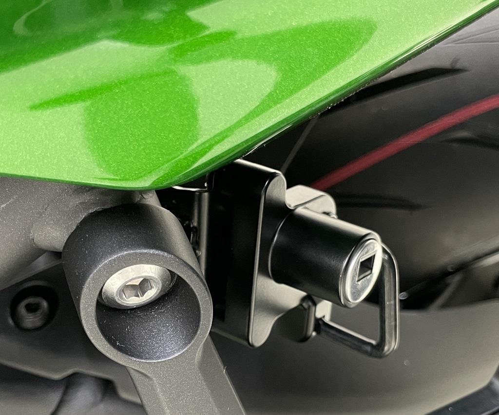 Helmschloss-Kit für Kawasaki Ninja H2 SX /SE (22-) Original
