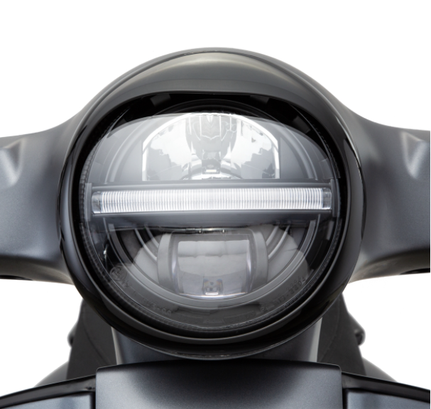 Scheinwerfer "Black Edition" LED für Vespa GTS/​GTS Super/​GT/​GT L 125-300ccm ('03-'18)