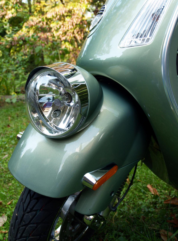Lampenring mit Lampenschirm für Vespa GTV /​GT 60 125-300ccm, chrom