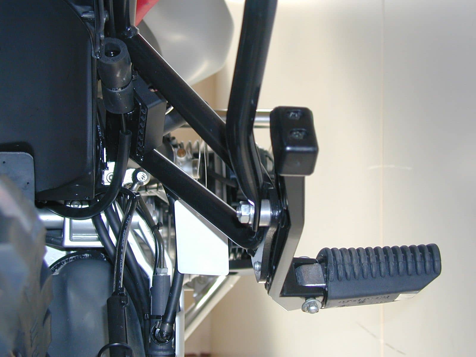 Seitenkofferträger festverschraubt schwarz für BMW R 1150 GS (00-04) Hepco & Becker