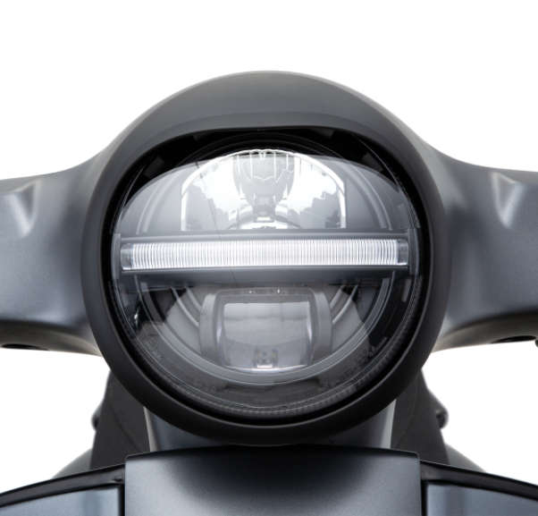 Scheinwerfer "Black Edition" LED für Vespa GTS/​GTS Super/​GT/​GT L 125-300ccm ('03-'18)