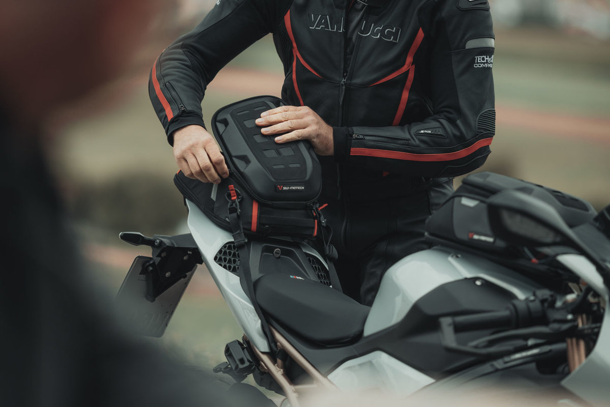 SW-Motech PRO Roadpack Hecktasche für Aprilia RSV 4 1100 /Factory (21-)